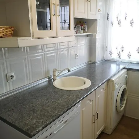 Agradable Casa Con Jardin: Casasola