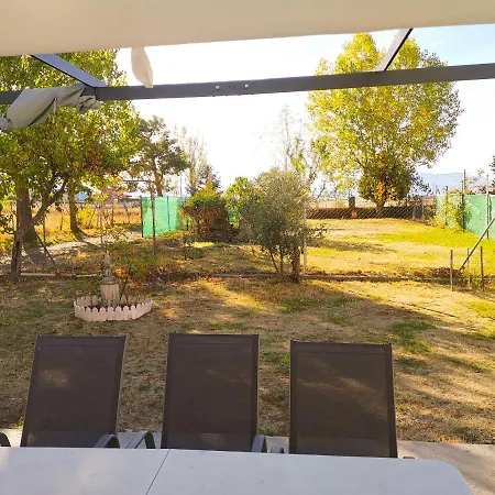 Agradable Casa Con Jardin: Casasola Holiday home *