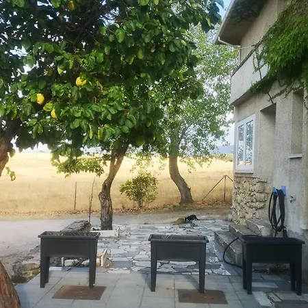 Agradable Casa Con Jardin: Casasola Holiday home