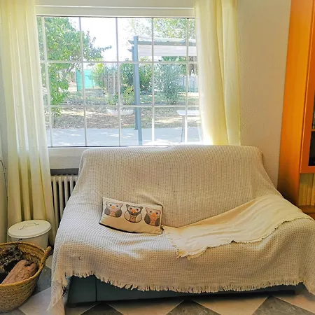 Agradable Casa Con Jardin: Casasola Hébergement de vacances *