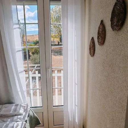 Agradable Casa Con Jardin: Casasola Holiday home *